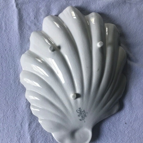 Royal Winton seashell candy dish - Picture 2 of 2